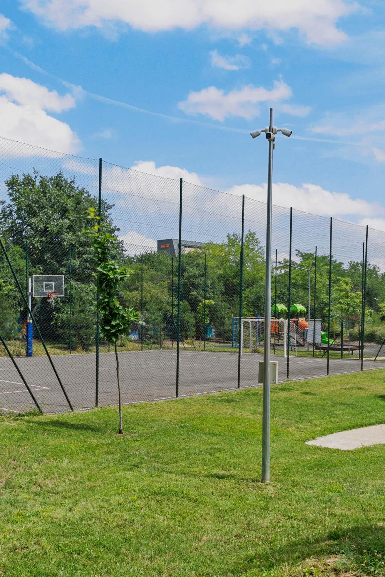 Mido Aviatie Park Apartments With Private Parking & Self Check-In Bukarest Eksteriør billede